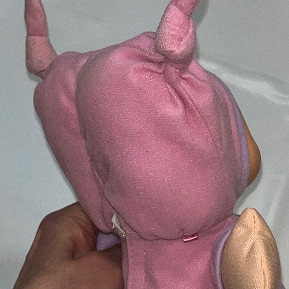 Gloworm Pink Green Glow Worm Hasbro 2008 Musical Night Light Doll use batteries - Picture 13 of 13